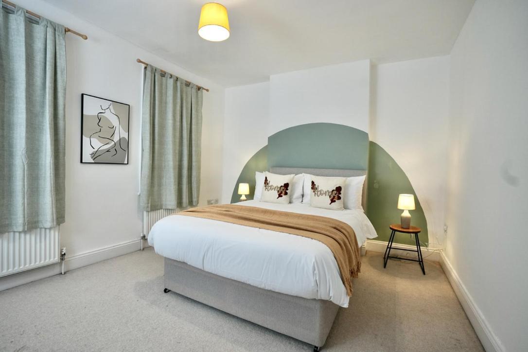 Spacious Two-Bedrooms House, Private Parking, Contractors, Relocators Οξφόρδη Εξωτερικό φωτογραφία