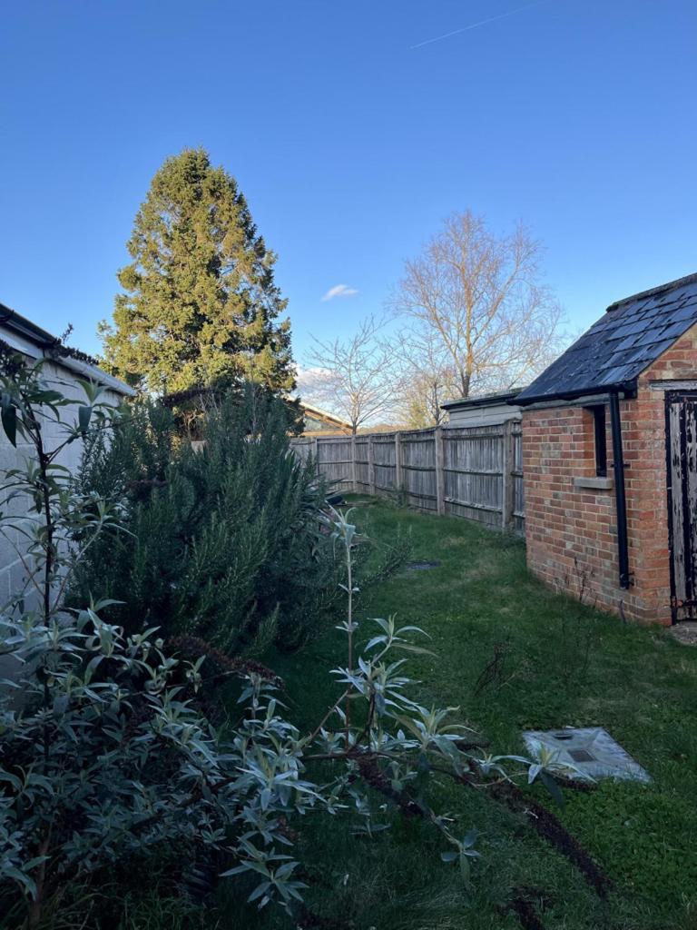 Spacious Two-Bedrooms House, Private Parking, Contractors, Relocators Οξφόρδη Εξωτερικό φωτογραφία